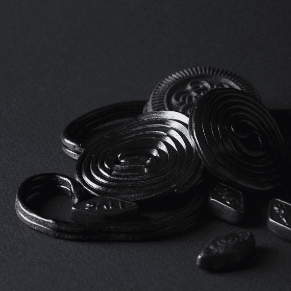 Liquorice Whirl Wax Melts, Liquorice & Blackcurrant